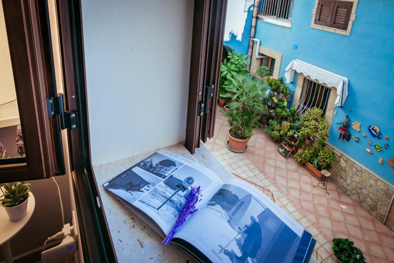 La Finestra Sul Cortile B&B Sciacca Exterior photo