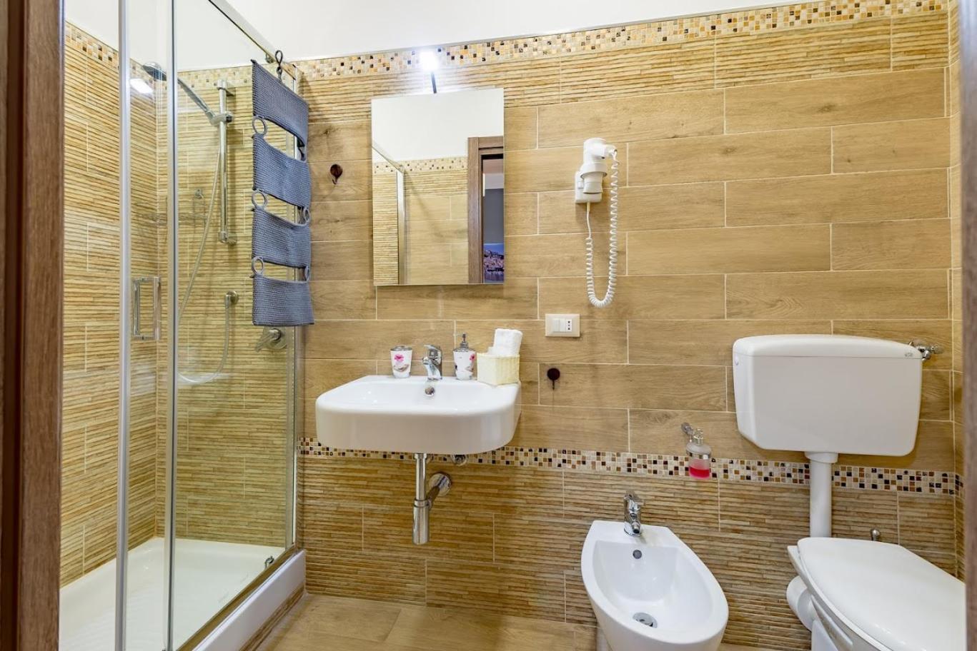 La Finestra Sul Cortile B&B Sciacca Exterior photo